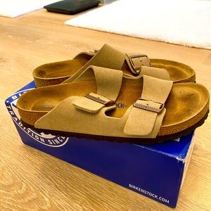 Birkenstock Arizona Taupe size 40N